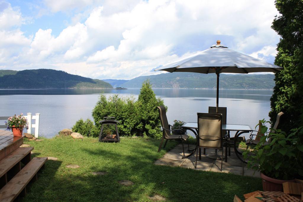 Chalet La Caille Villa LʼAnse-Saint-Jean Esterno foto